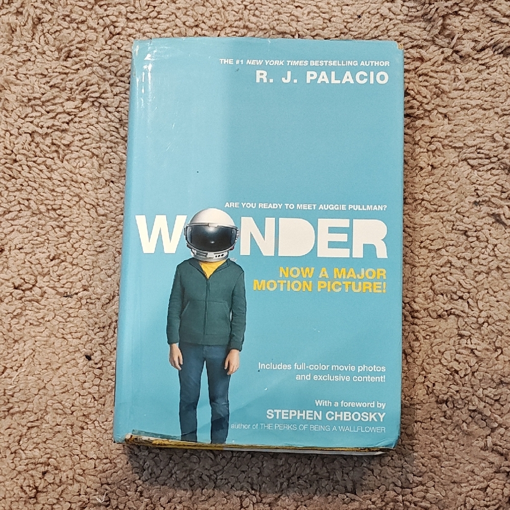 Special Edition of 'Wonder' Book